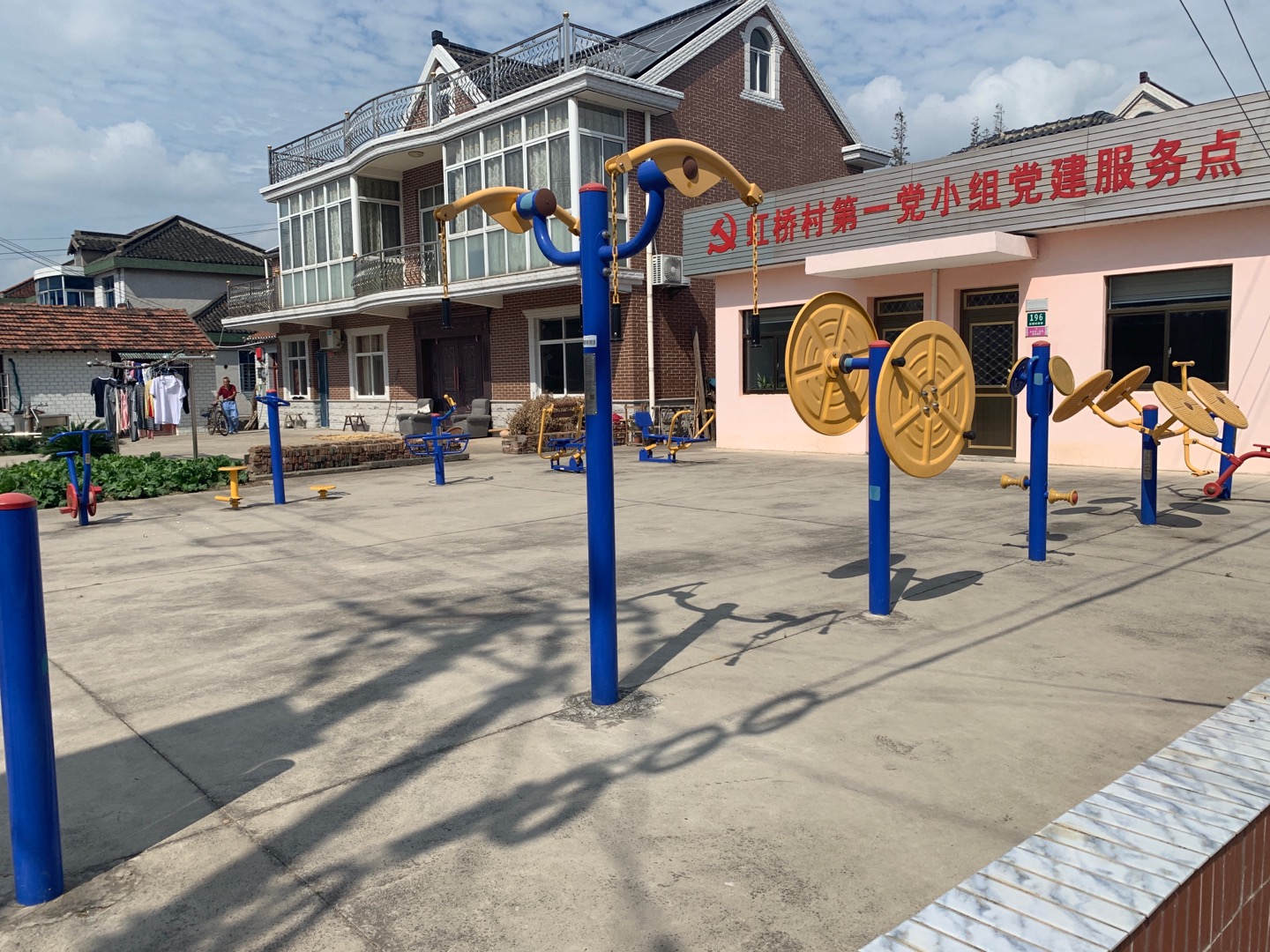 虹橋斜橋1隊健身點