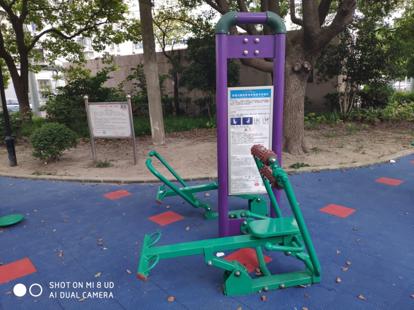 腹背屈伸/劃船訓(xùn)練器