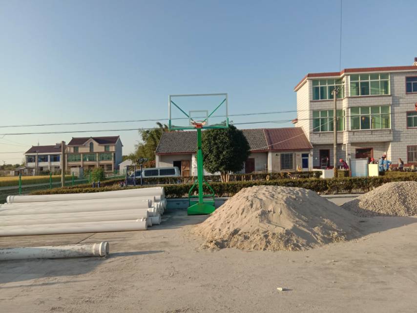 新如村4組新路325號南籃球場