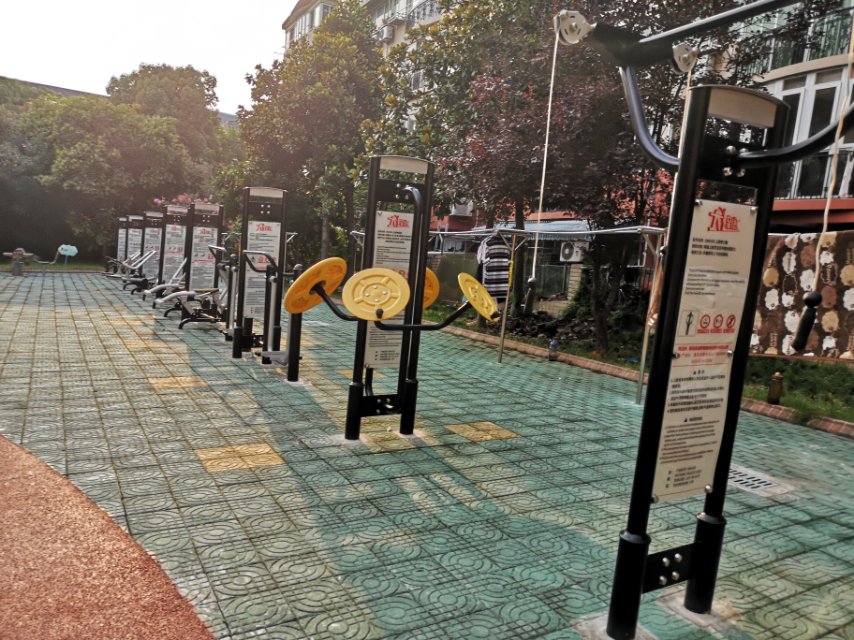 漕寶路一居委健身點C