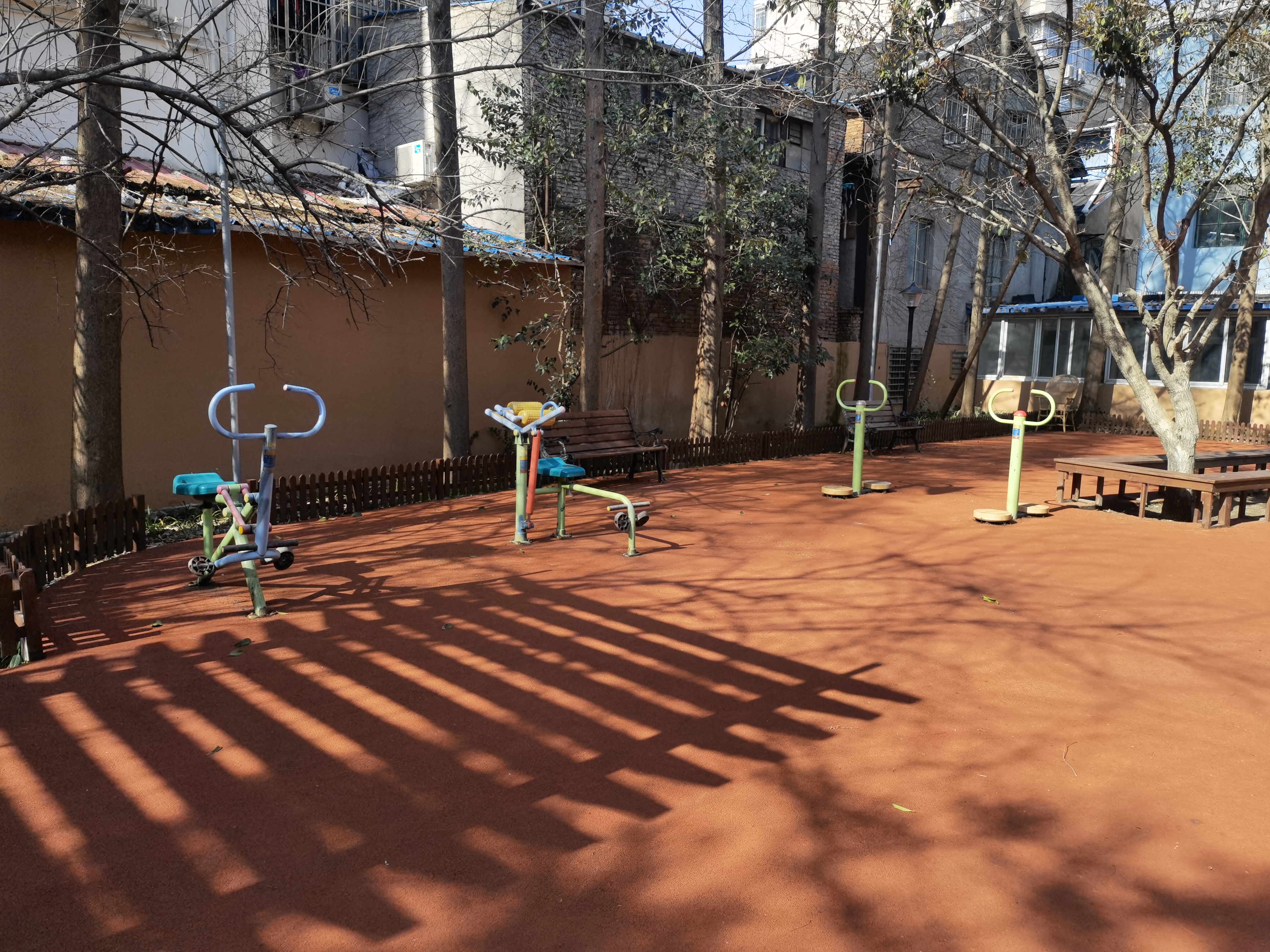 浣紗六村居委健身點(diǎn)B