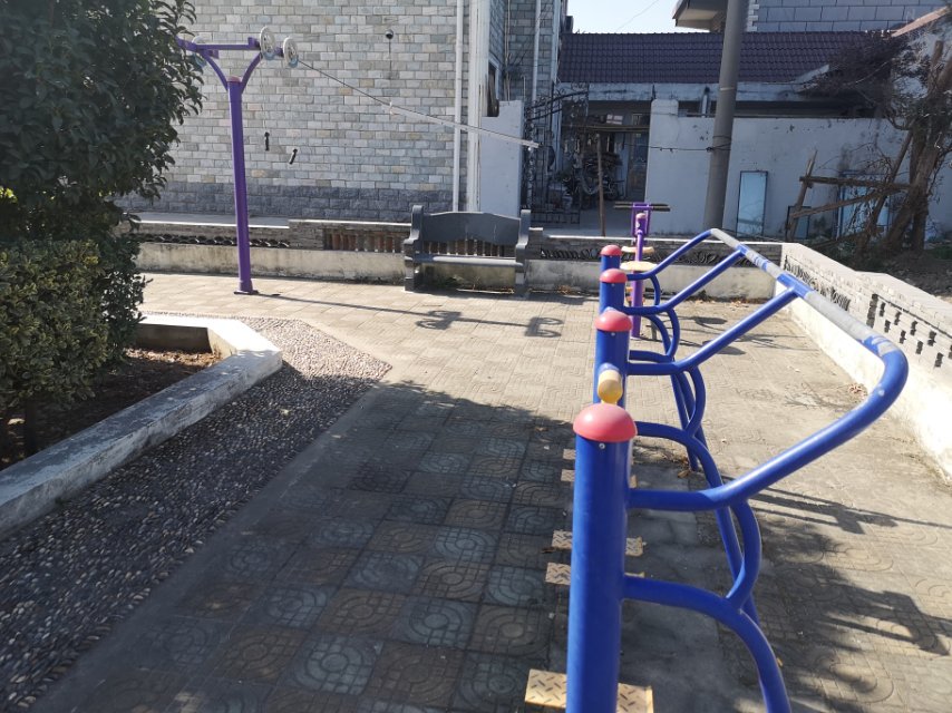 沈莊7組健身點(diǎn)沈莊7組634號(hào)旁邊