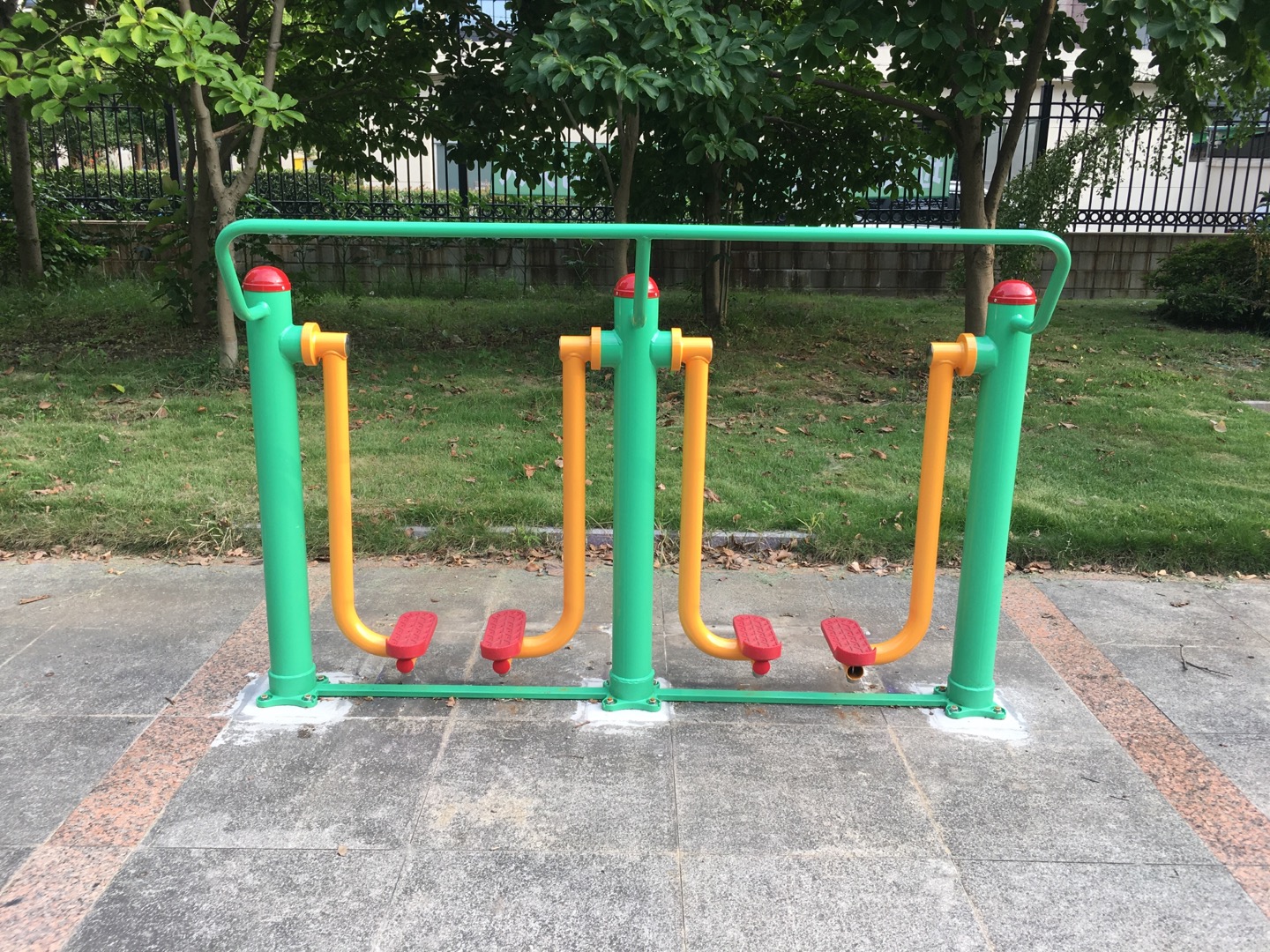 兩聯(lián)漫步機(jī)