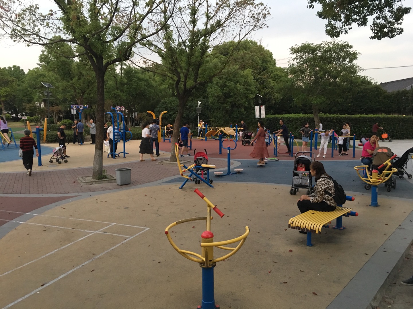 泗涇公園健身苑