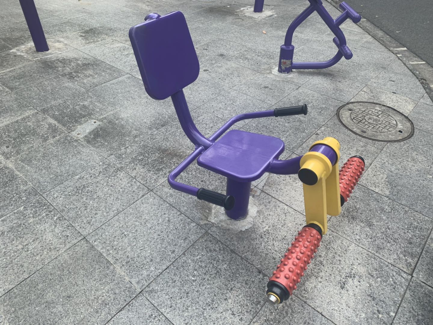 膝關(guān)節(jié)訓(xùn)練器