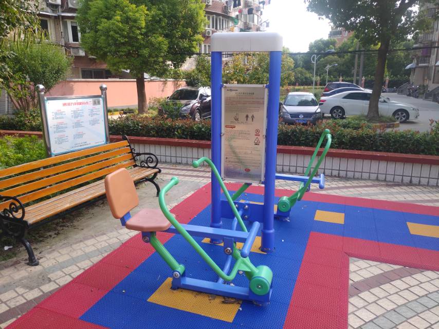 雙立柱平推平拉訓(xùn)練器