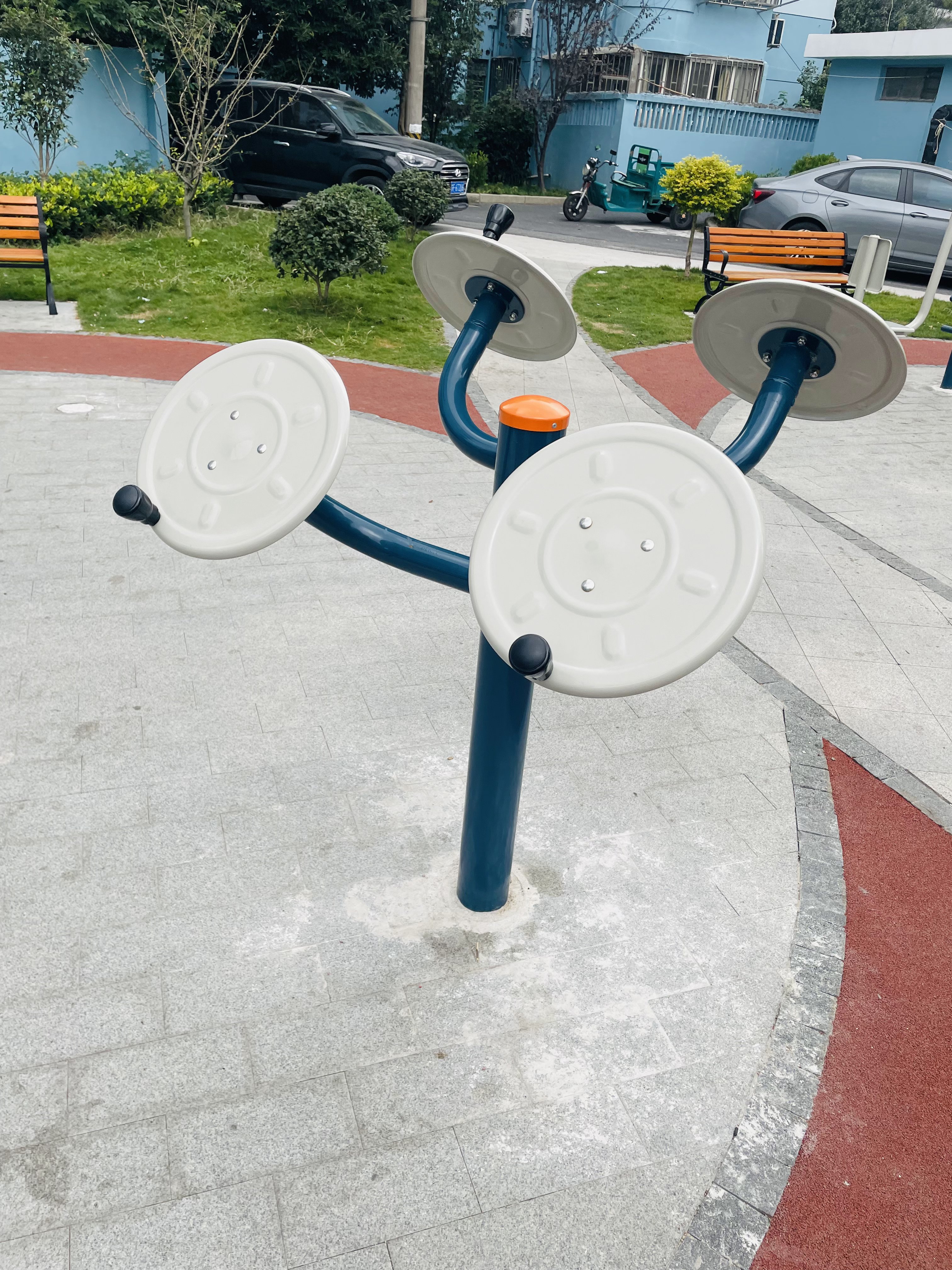 二位太極揉腿輪 二位太極揉腿輪