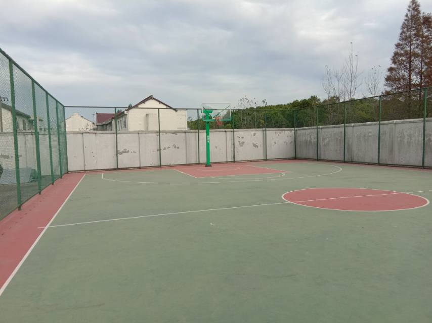 營前村5組蔡家宅17號對面籃球場