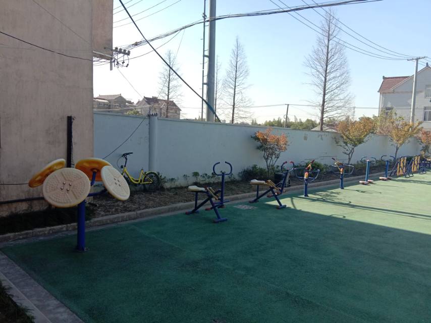 星火村村委會888號南健身路徑