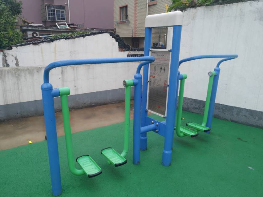 雙立柱太空漫步器