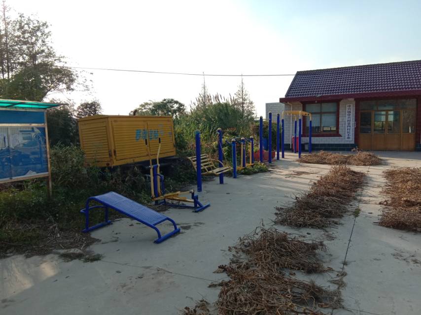 崇明區(qū)中興鎮(zhèn)中興4隊(duì)健身點(diǎn)
