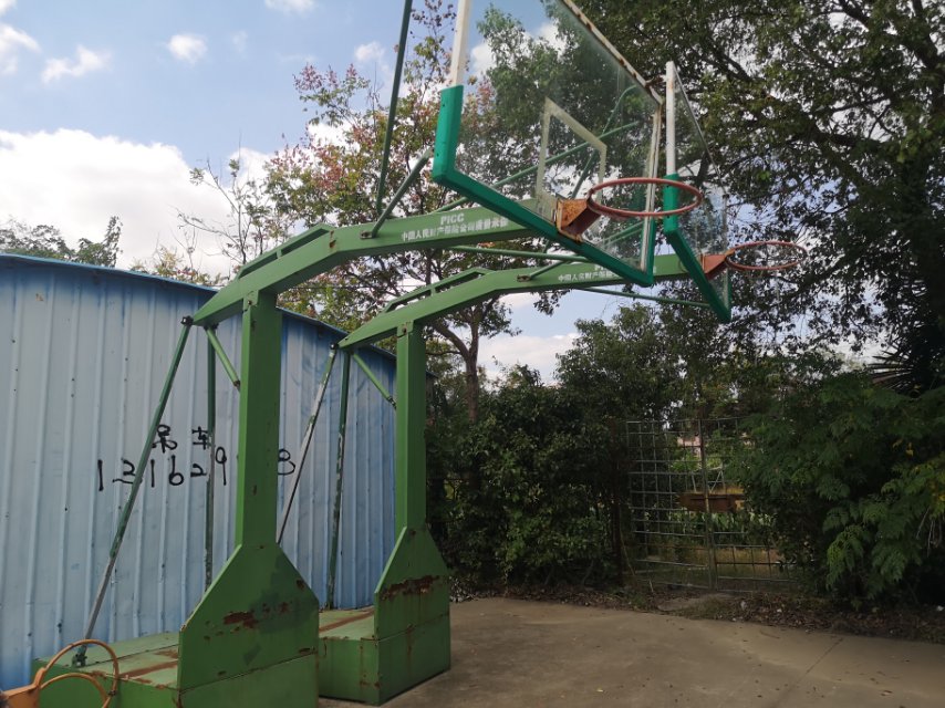 水庫村籃球場(chǎng)