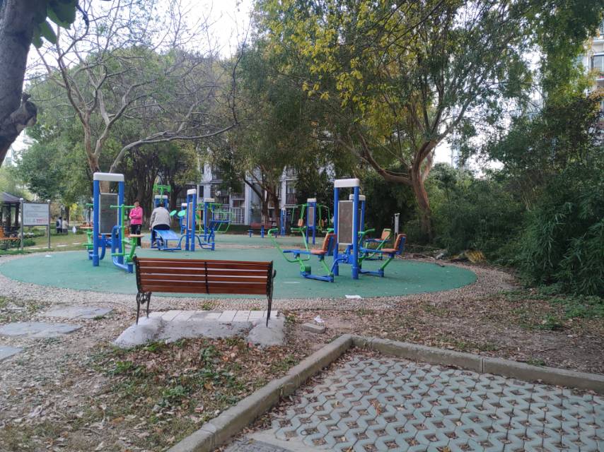 高行鎮(zhèn)華高四居健身苑點3