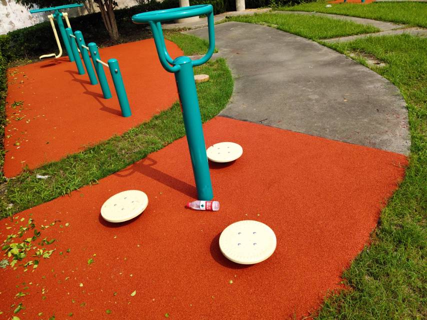 三人轉(zhuǎn)腰器