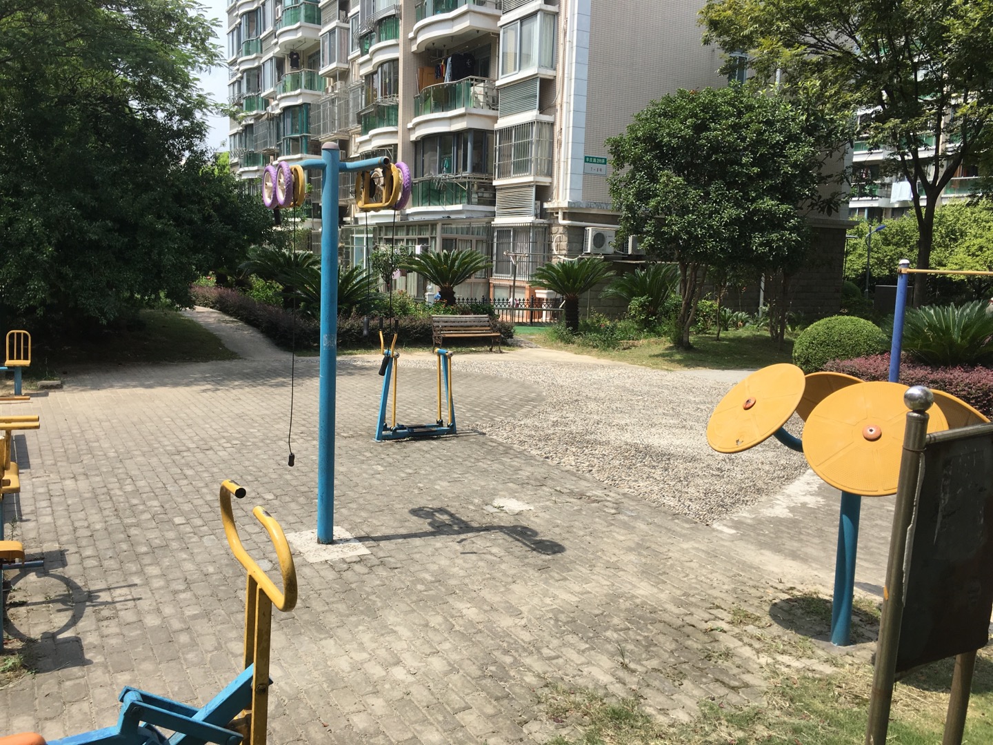 虬江社區(qū)健身苑點（2）