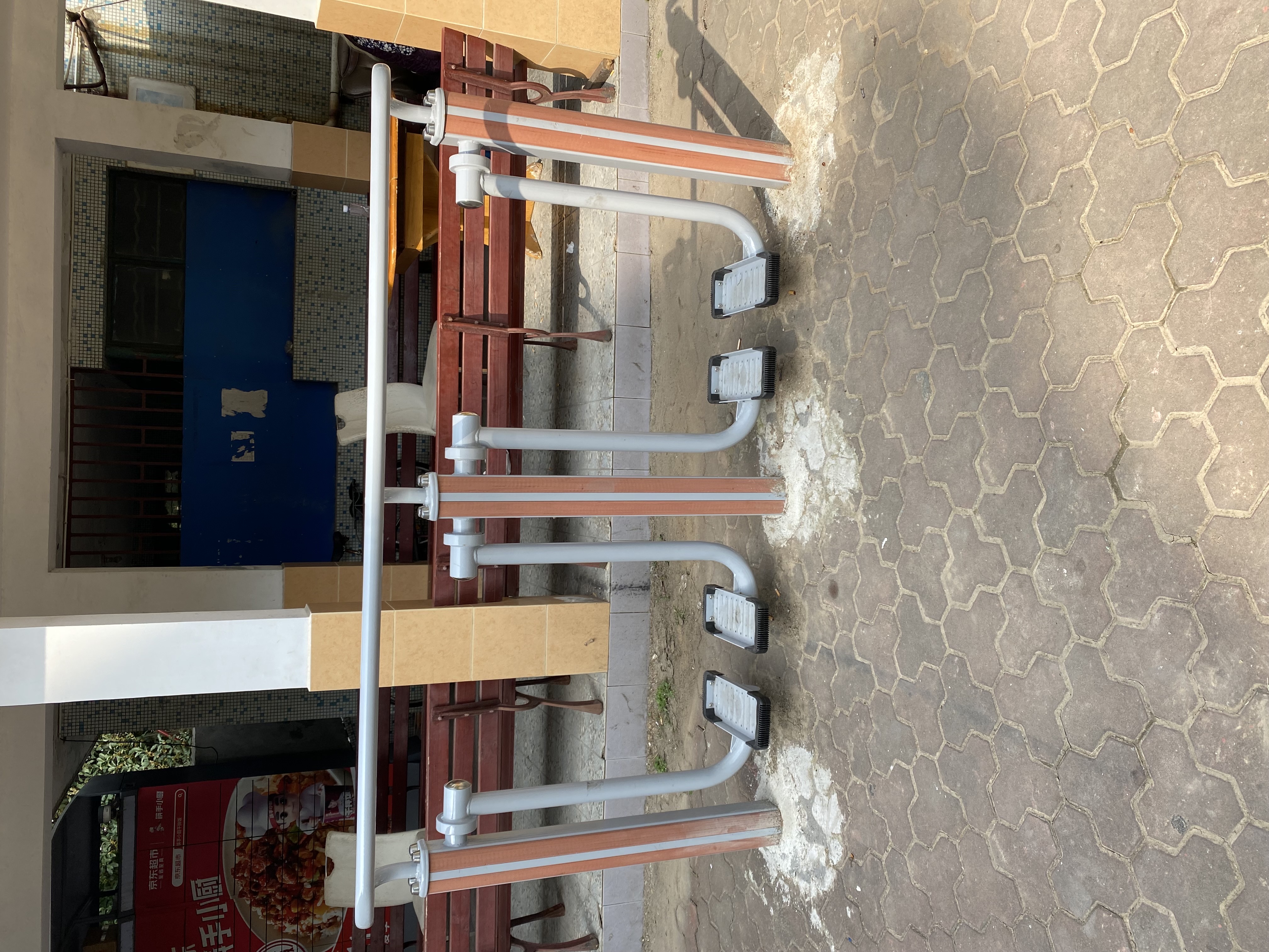 二位智能太空漫步機