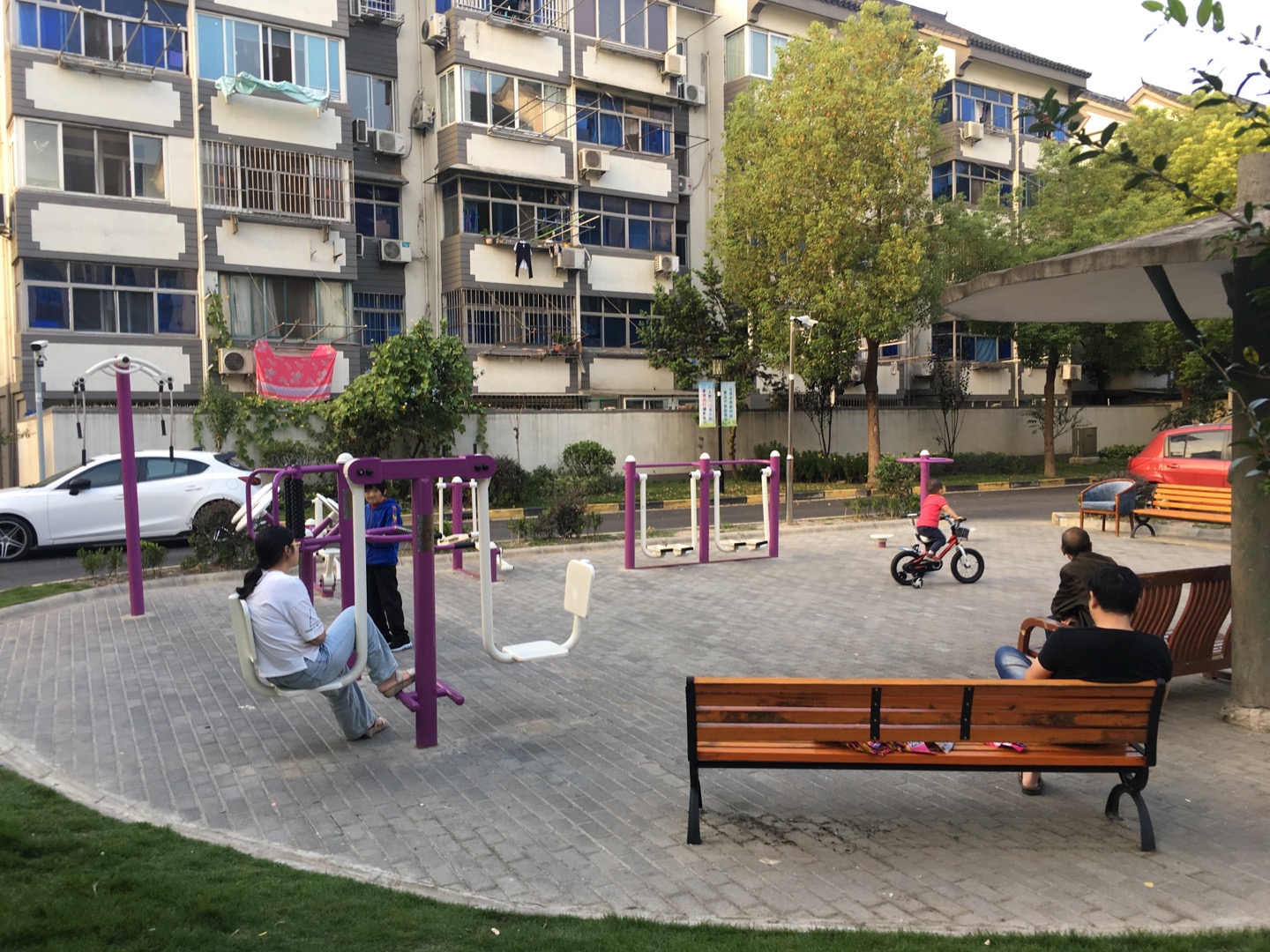 江川北二村健身點(diǎn)