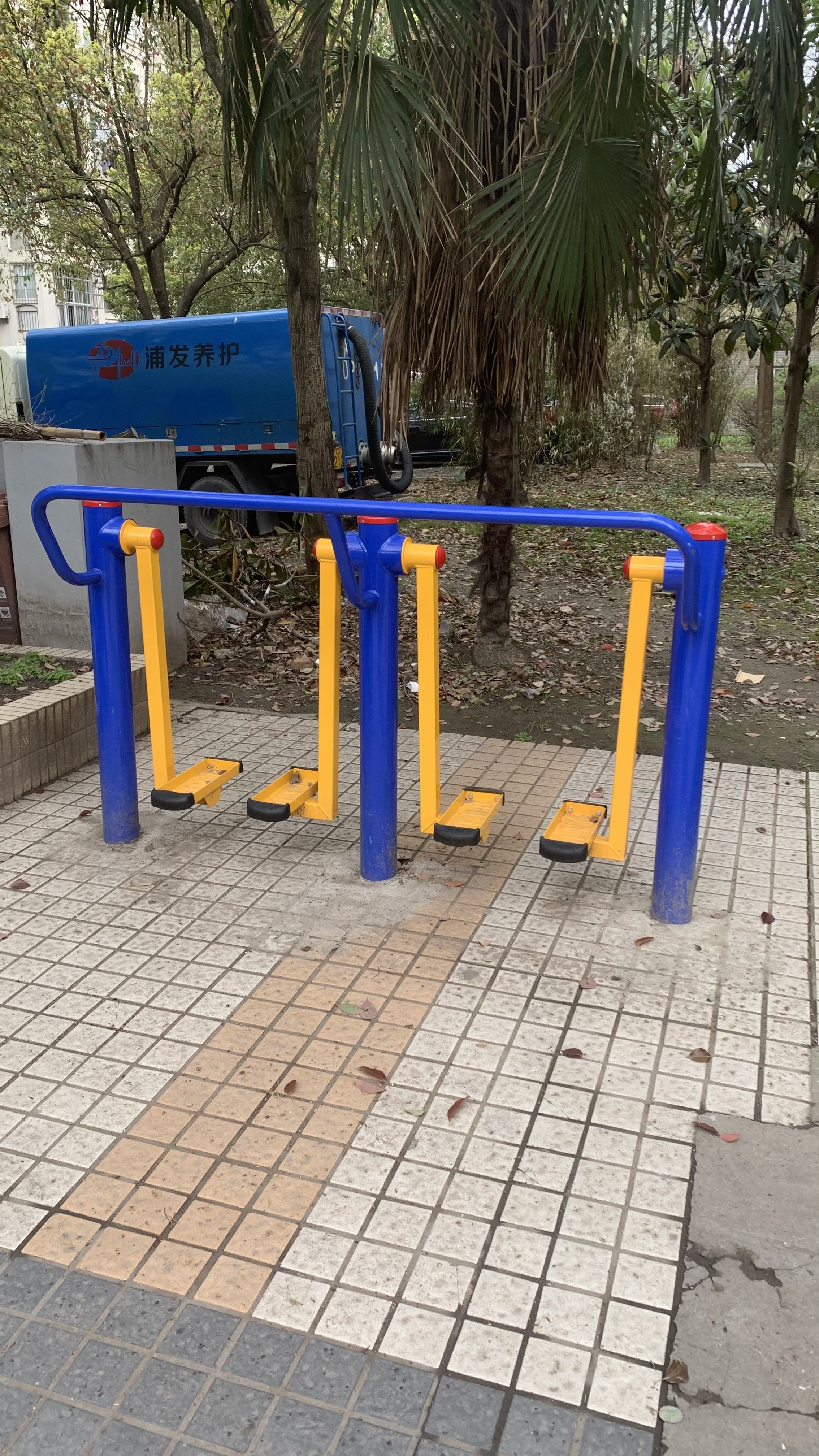 二位漫步機 二位漫步機