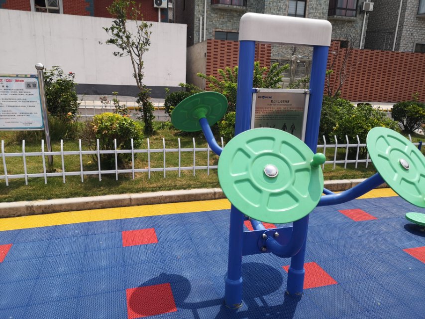 雙立柱太極揉推器