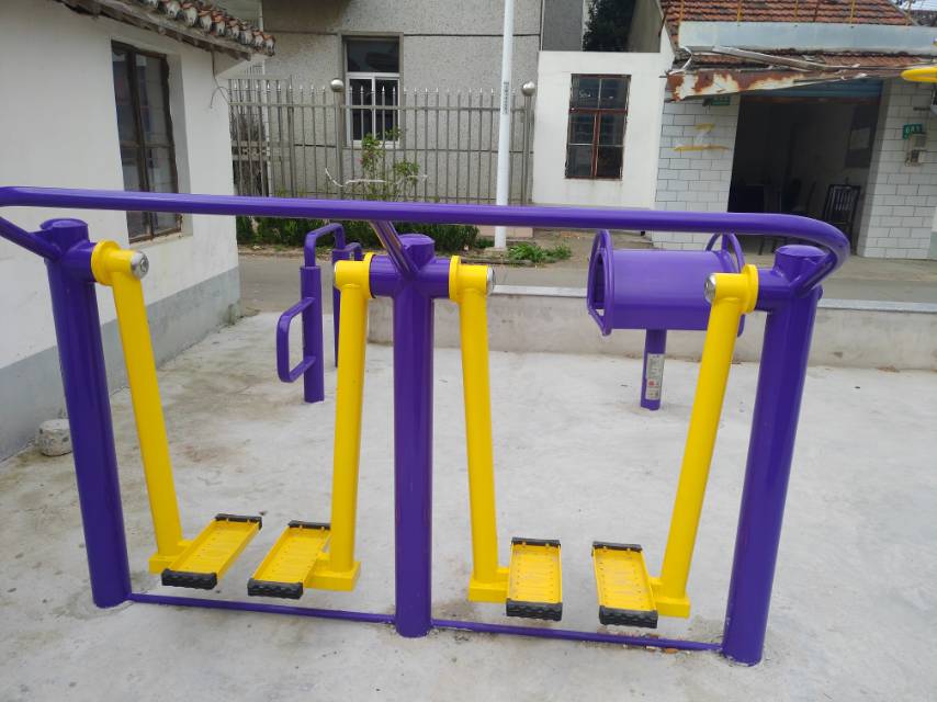 太空漫步機(jī)