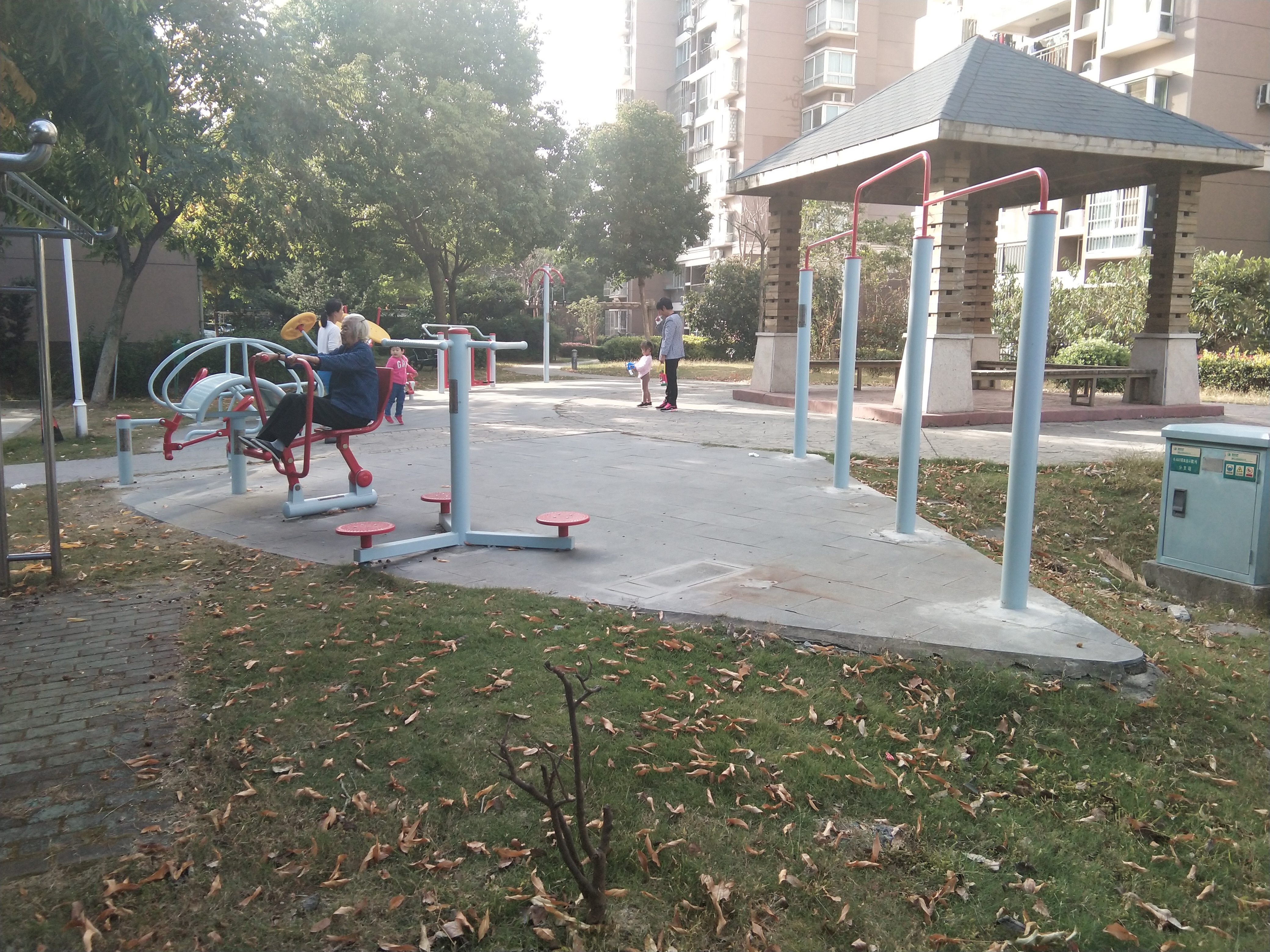 鵬海七居健身點(diǎn)