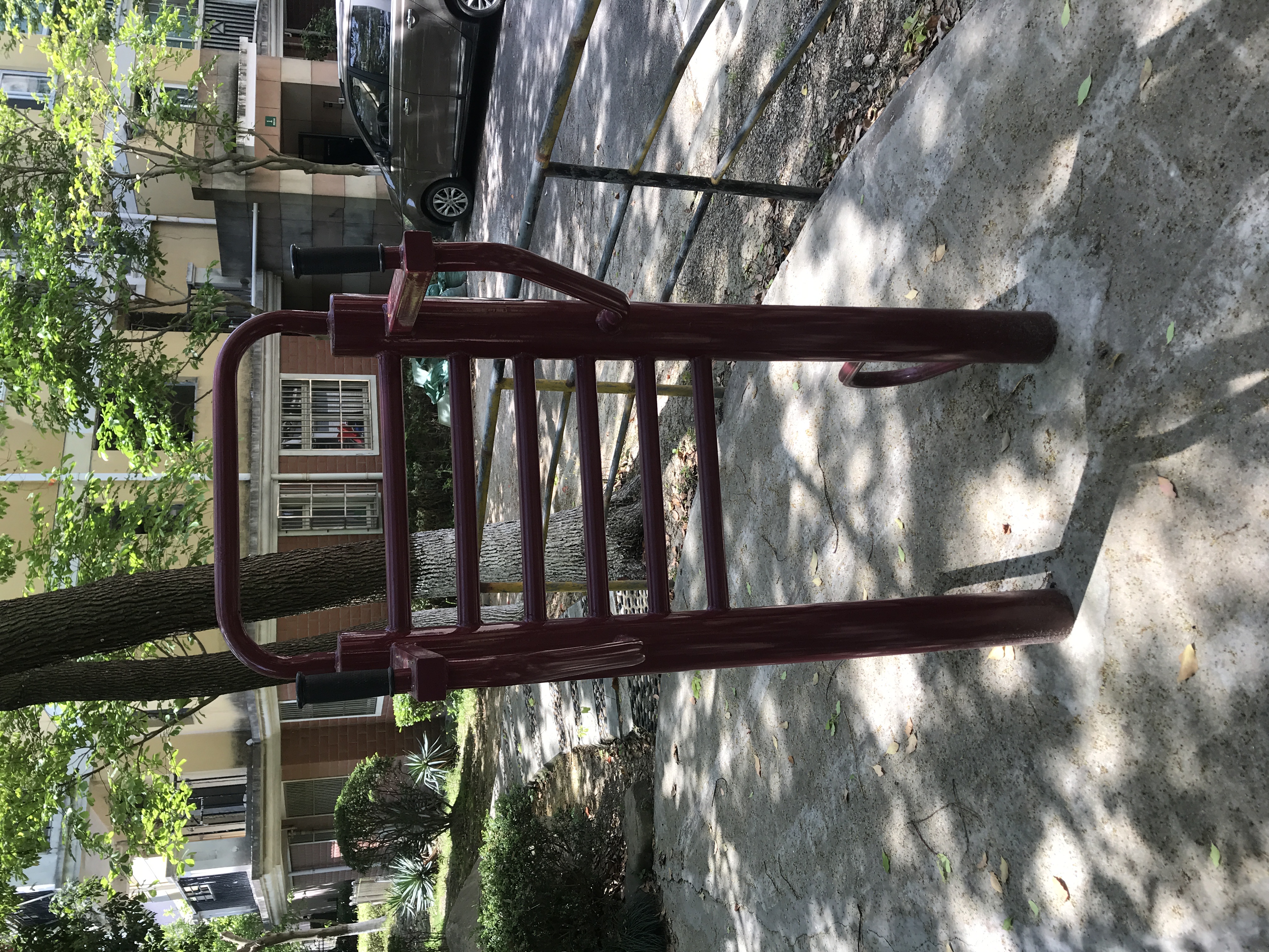 多功能訓(xùn)練器