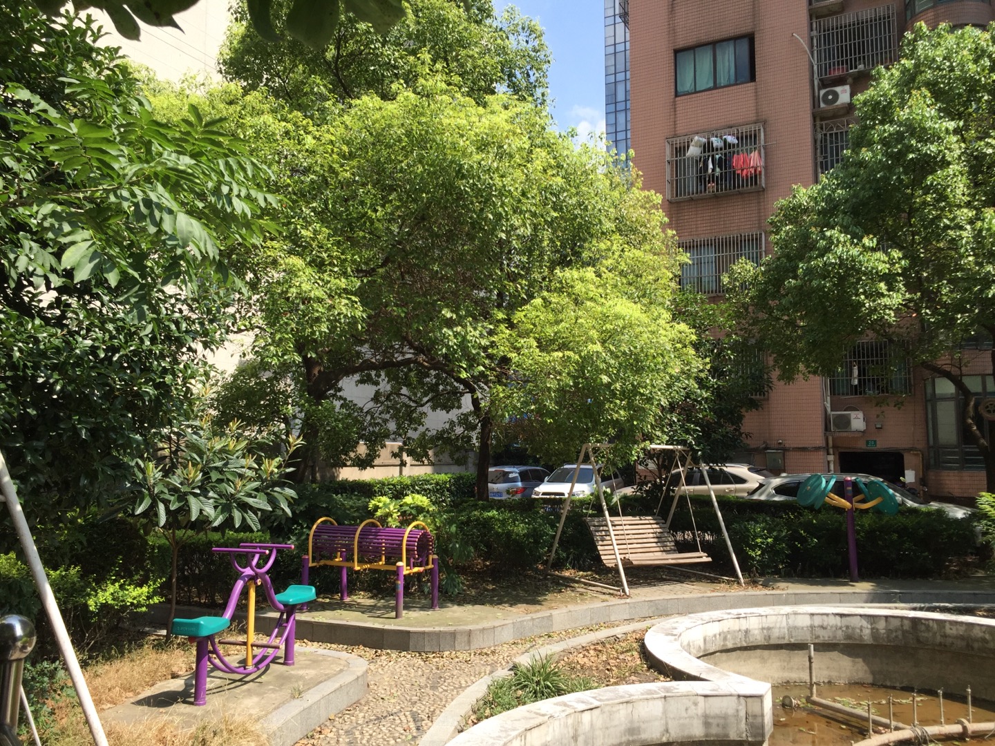 國權(quán)北居委健身點B