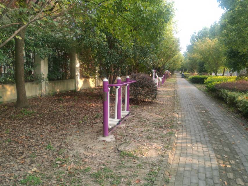 西新橋西新苑健身點(diǎn)