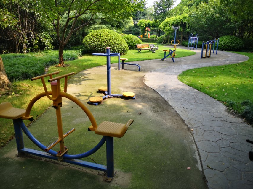 華星港居委健身苑點(diǎn)A