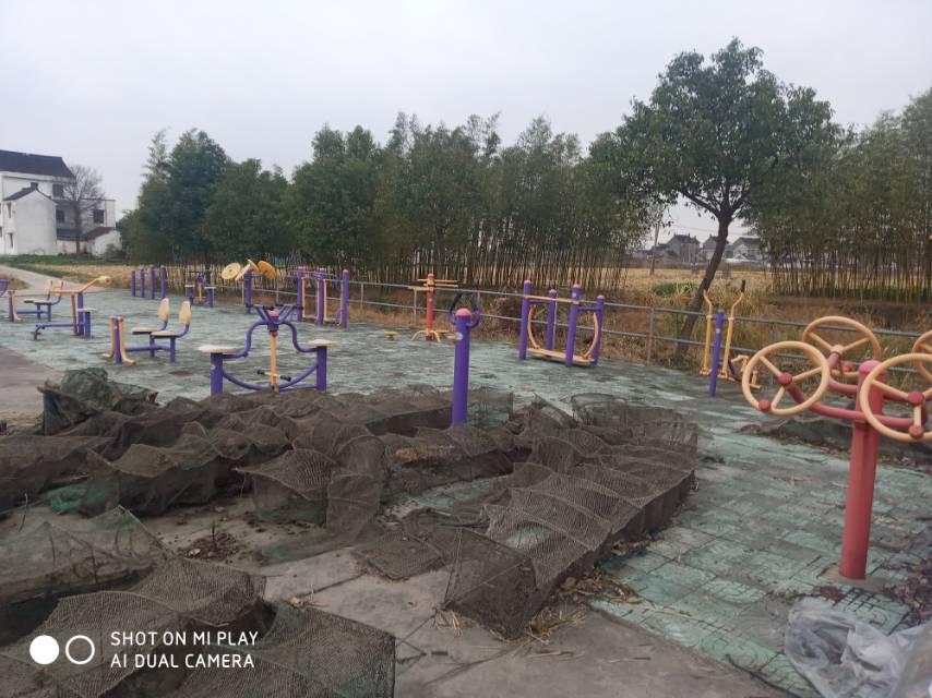 靜安區(qū)南京西路街道新成居委健身點(diǎn)（南京西路591弄）