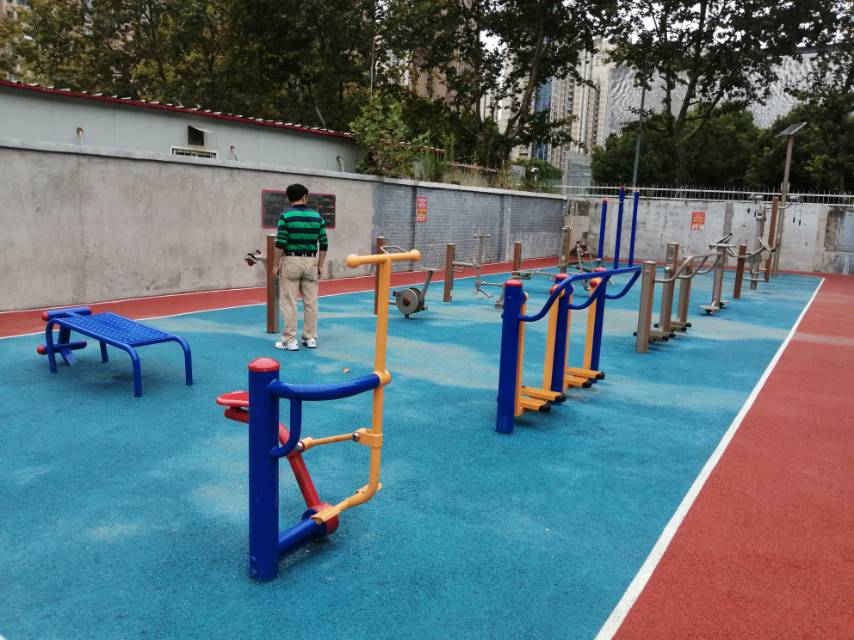 金辰頤養(yǎng)院市民益智健身點