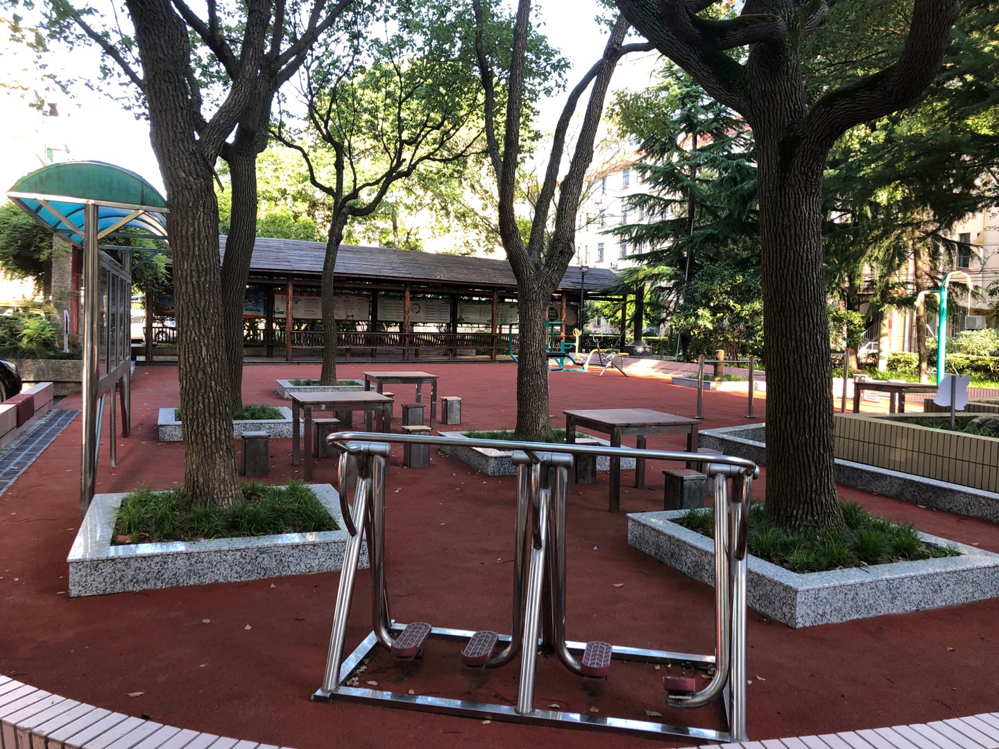 石化六村健身點(diǎn)