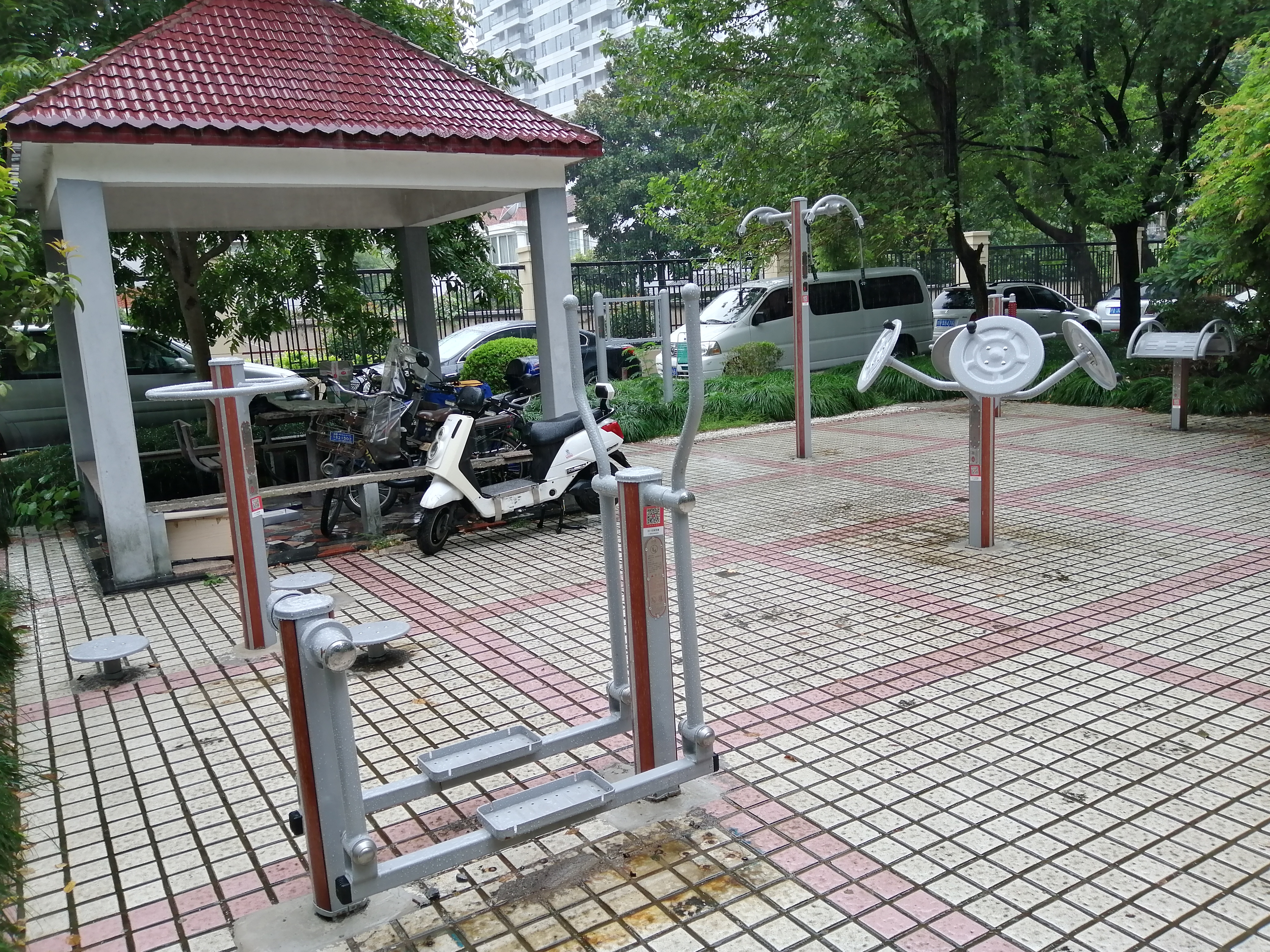 石泉街道中寧居委中寧家園健身點(diǎn)