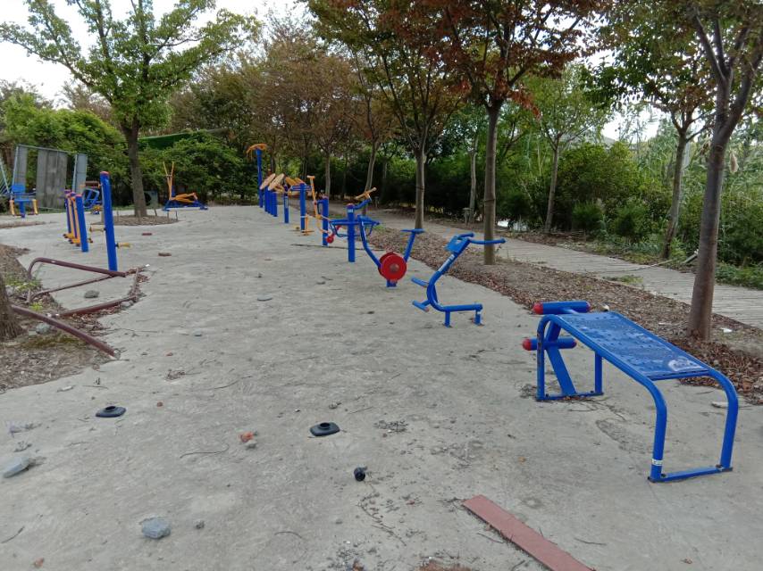 向化村健身點(diǎn)3