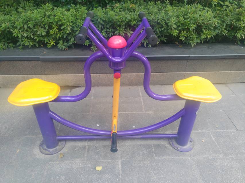 下肢訓(xùn)練器