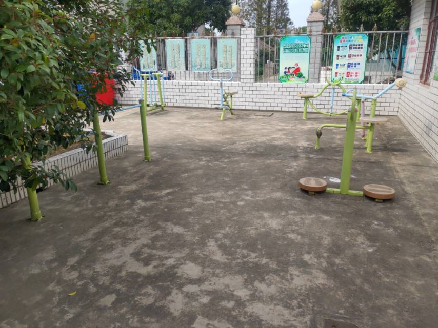 鎮(zhèn)東村健身點