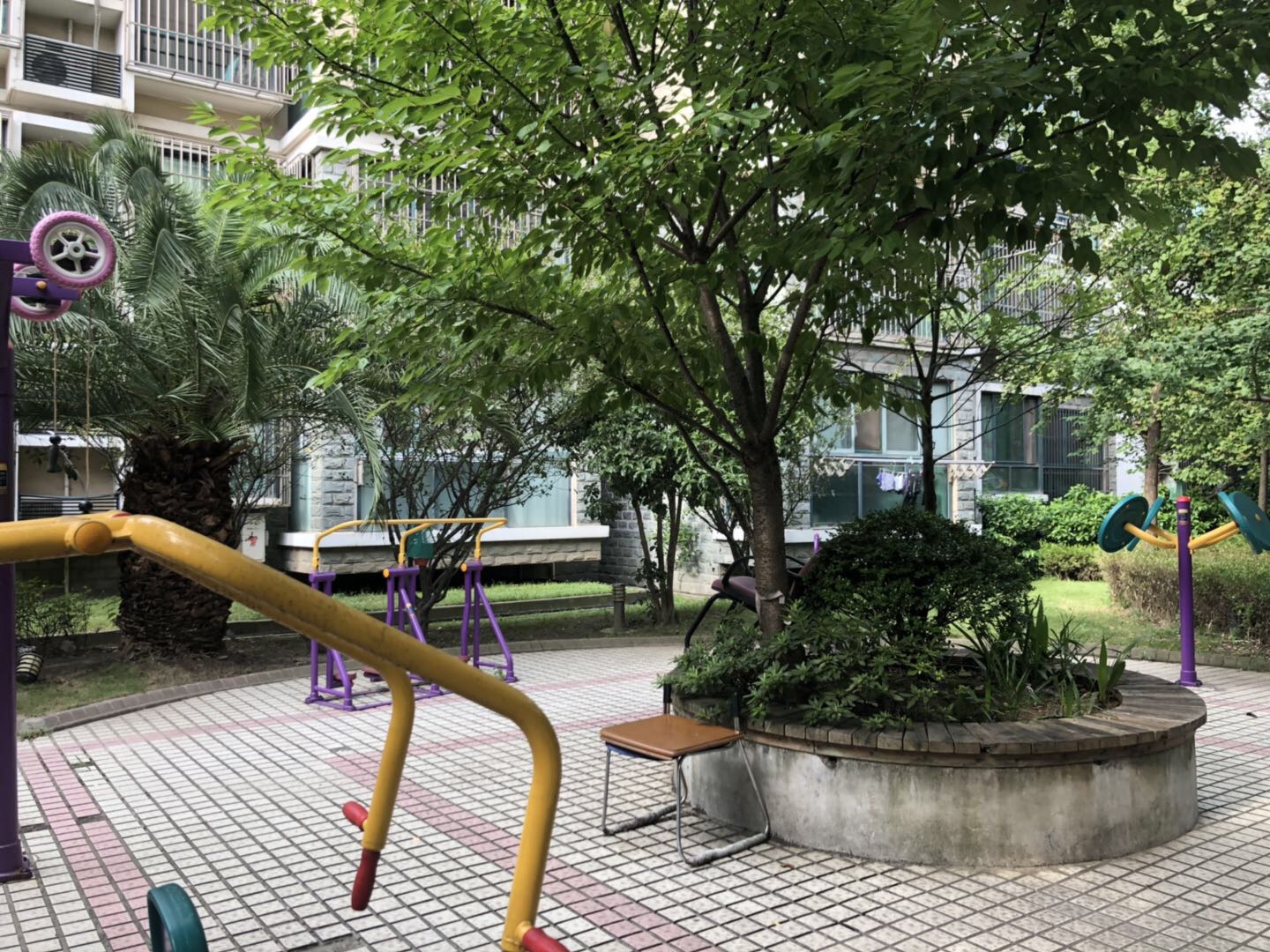 逸仙一村二居健身點(diǎn)三（紫逸佳苑）