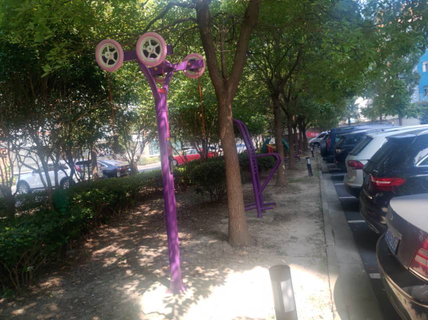 長(zhǎng)橋醉白景苑健身點(diǎn)