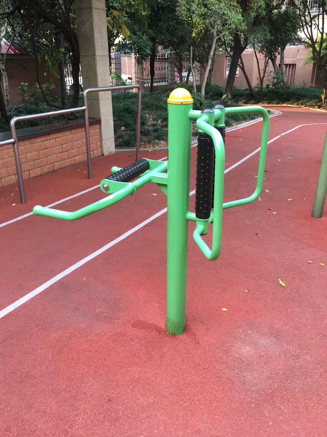 腰背按摩器 腰背按摩器