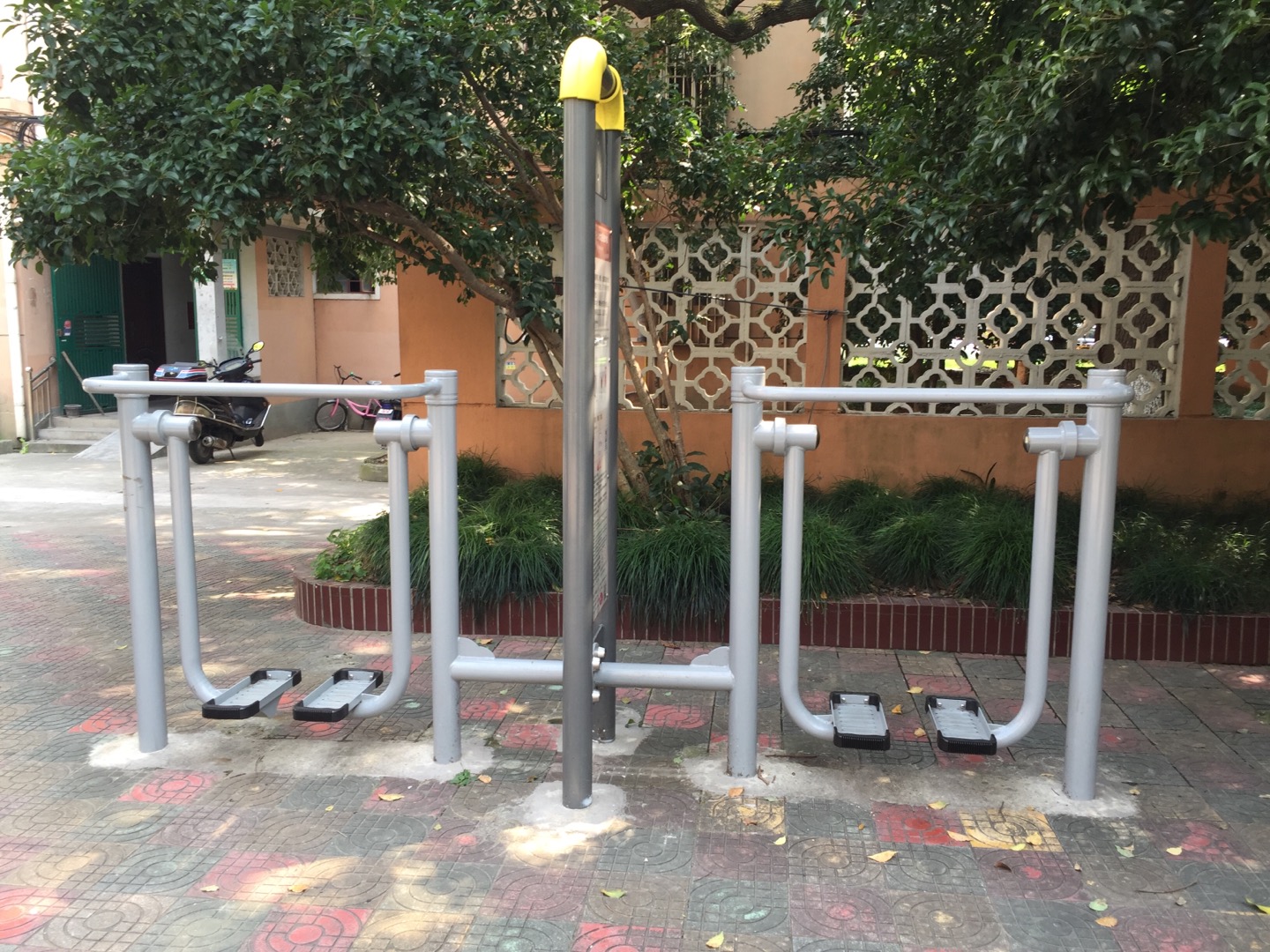 太空漫步機(jī)