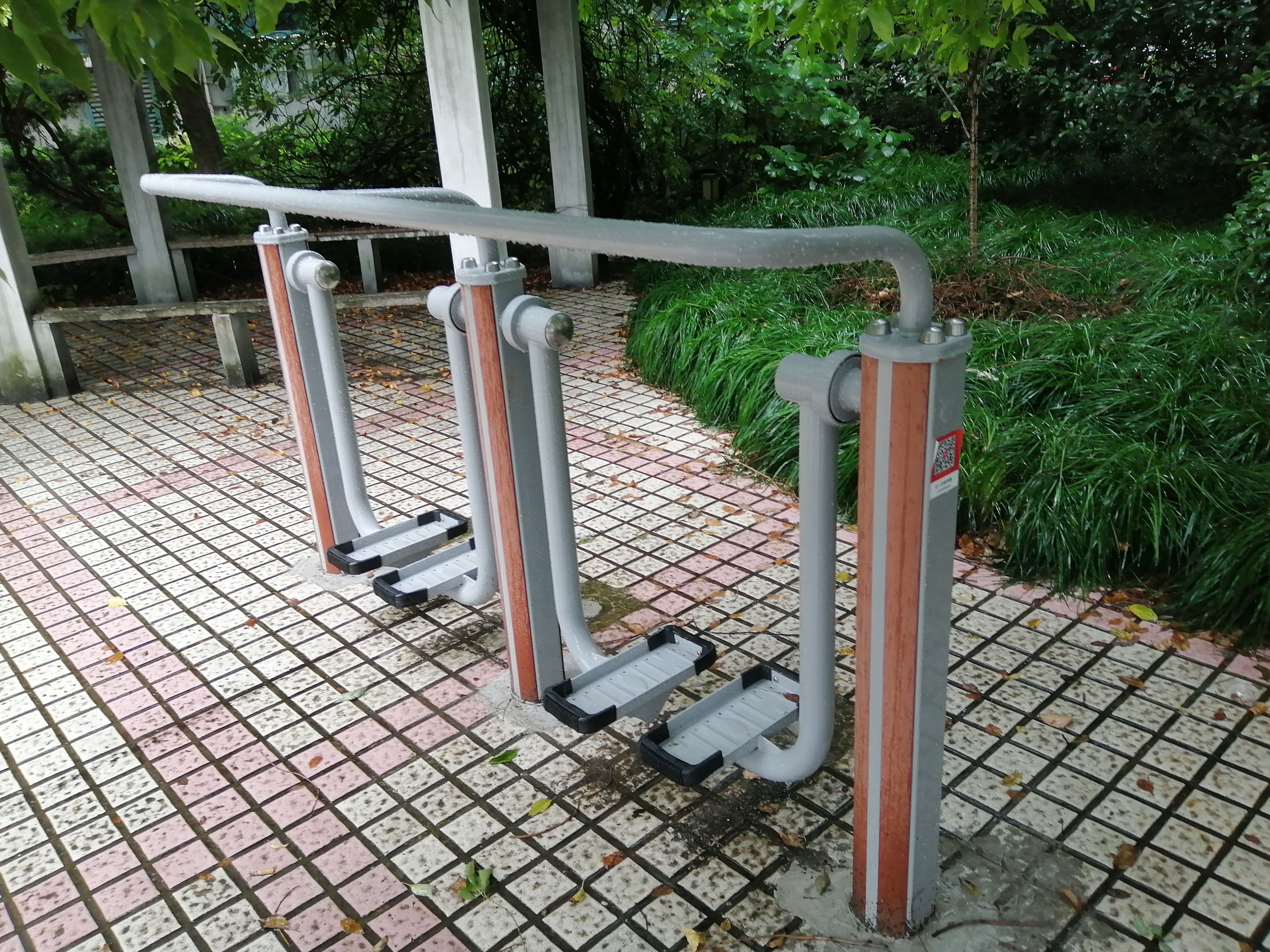 雙位太空漫步機(jī)