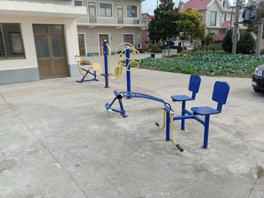 崇明區(qū)中興鎮(zhèn)汲浜大公2隊健身點