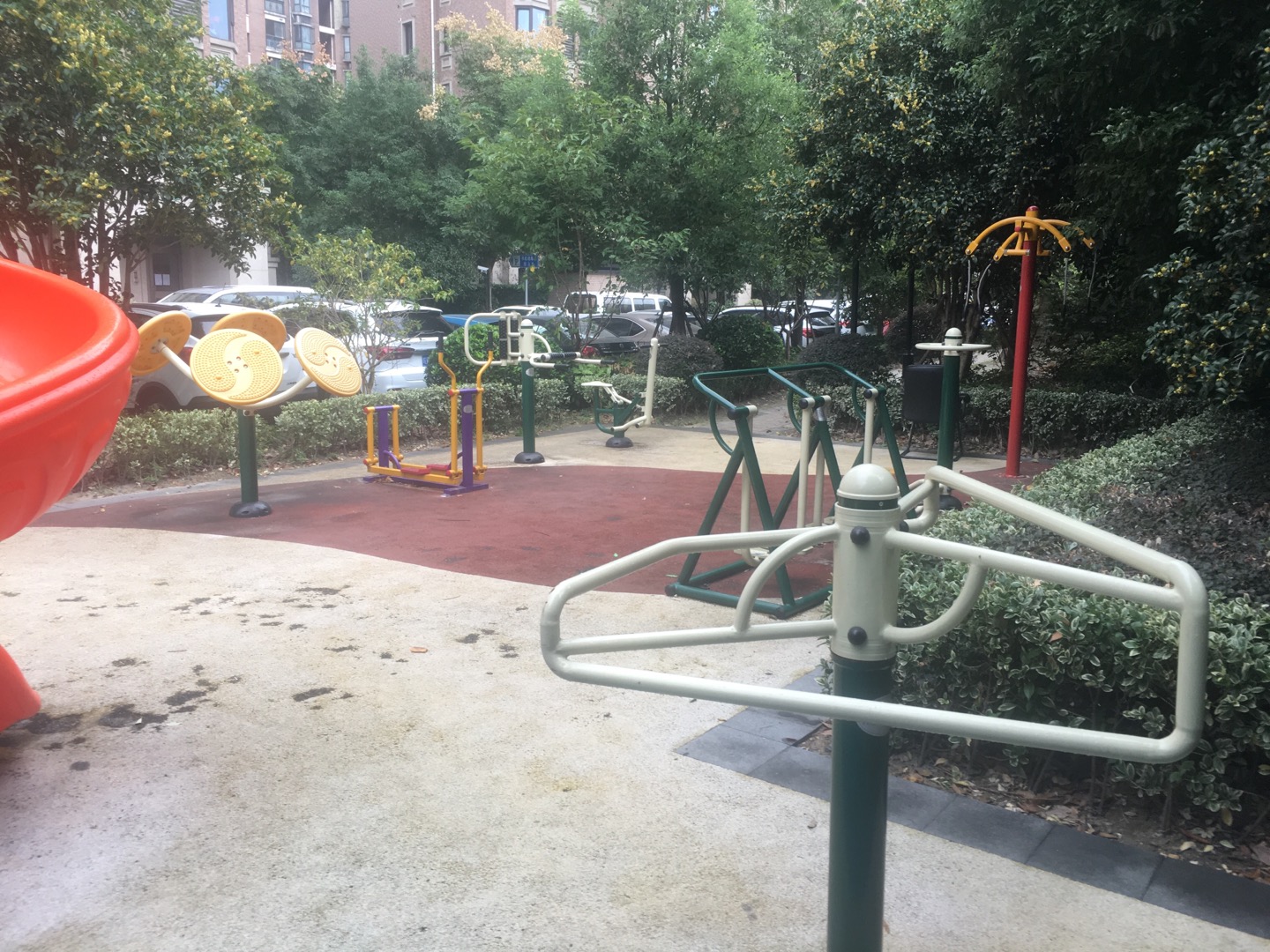 英倫4號益智健身點