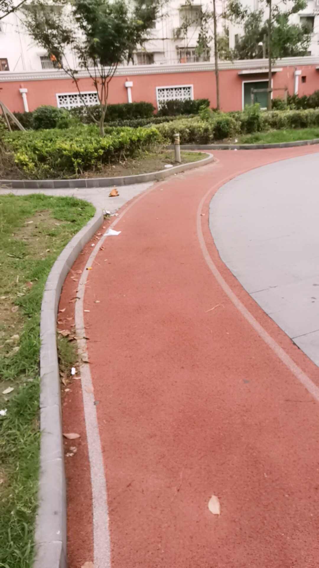 泰山二村市民健身步道