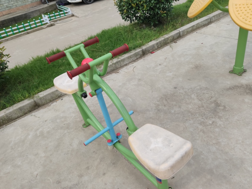 下肢康復(fù)器