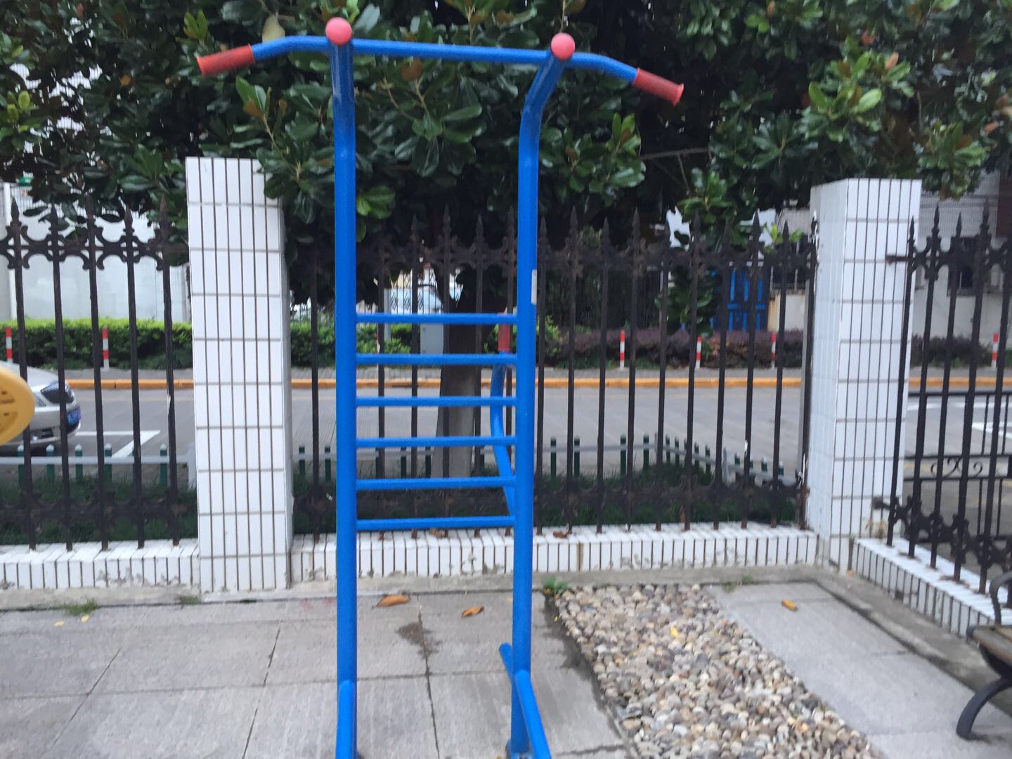 多功能訓(xùn)練器