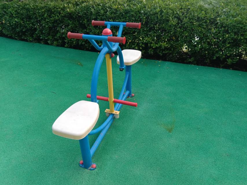 下肢康復(fù)器