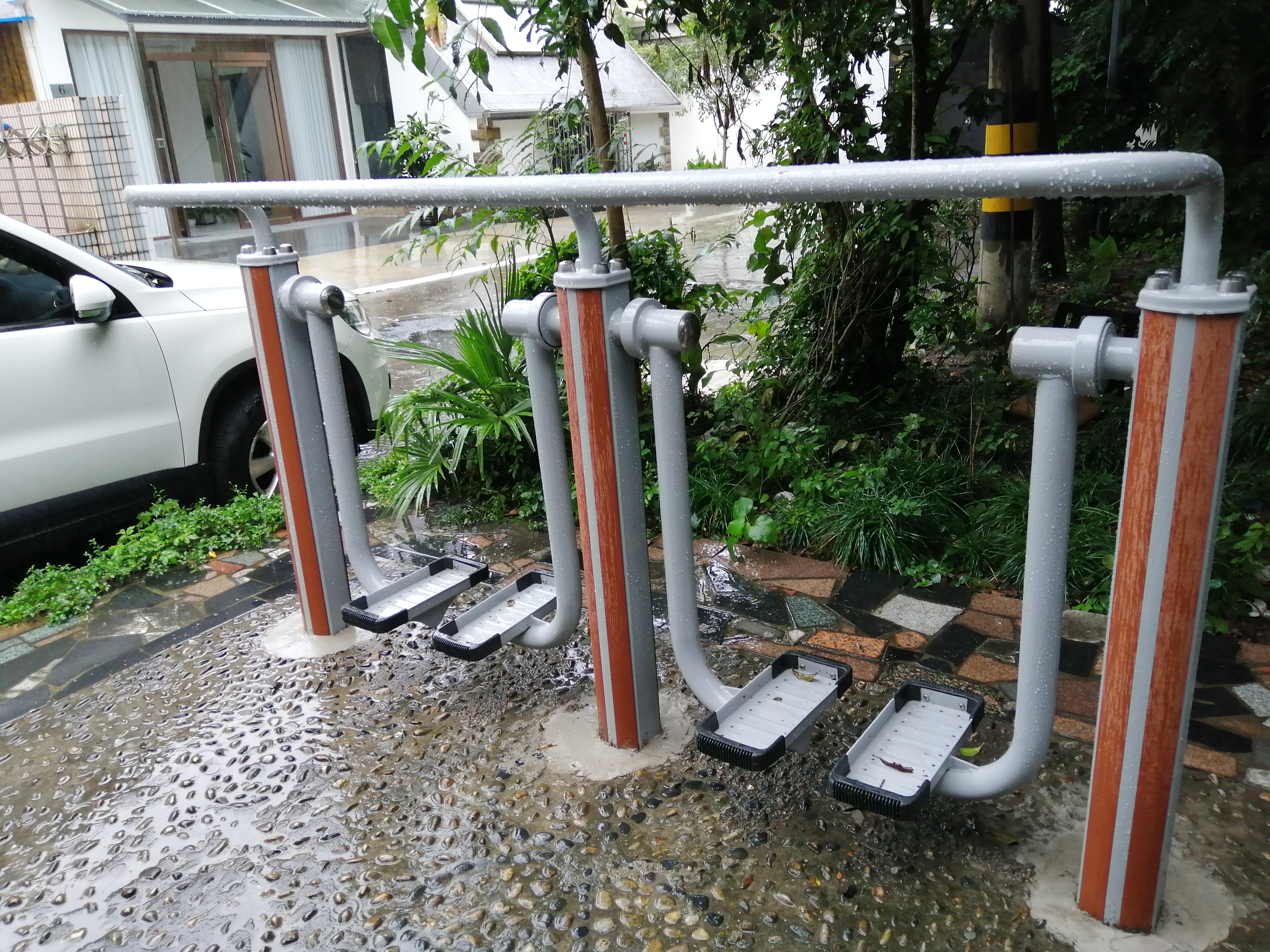 雙位太空漫步機(jī)