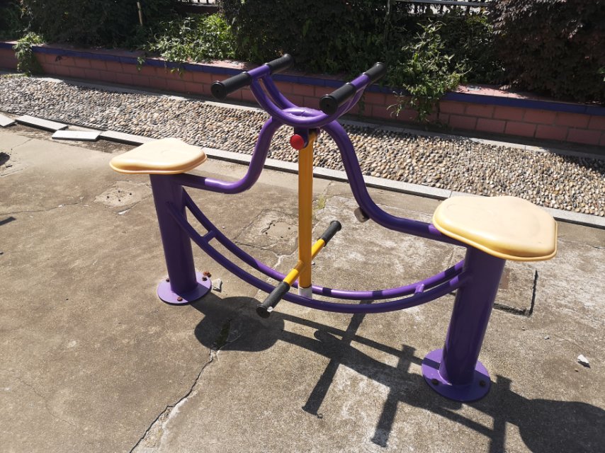 下肢康復(fù)器