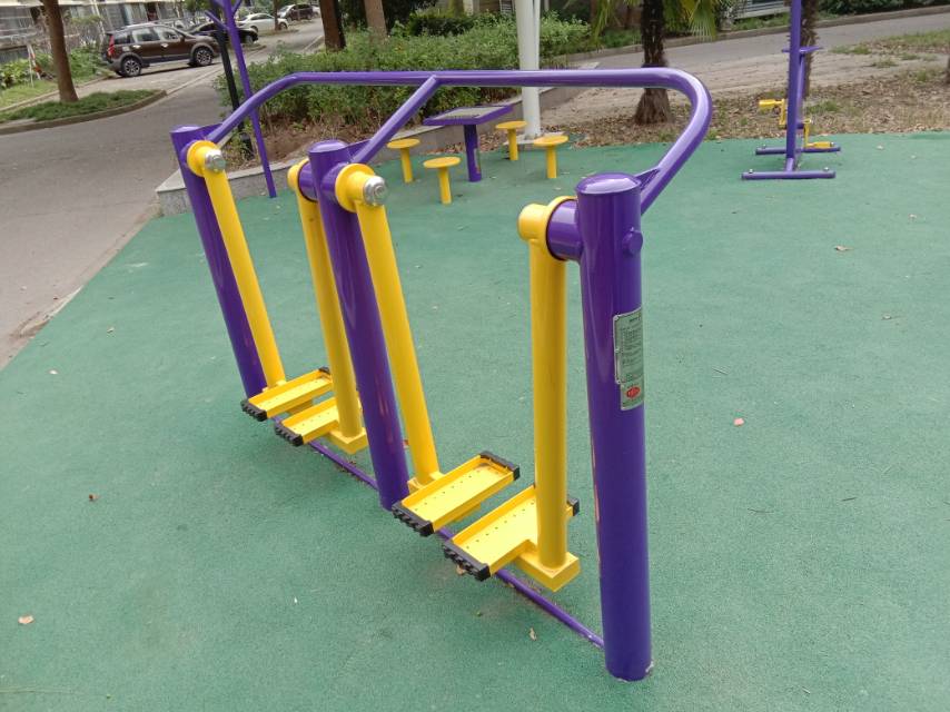 太空漫步機(jī)